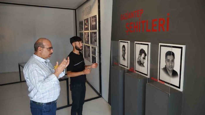 15 Temmuz Demokrasi Mzesi hain darbe giriimine ayna tutuyor