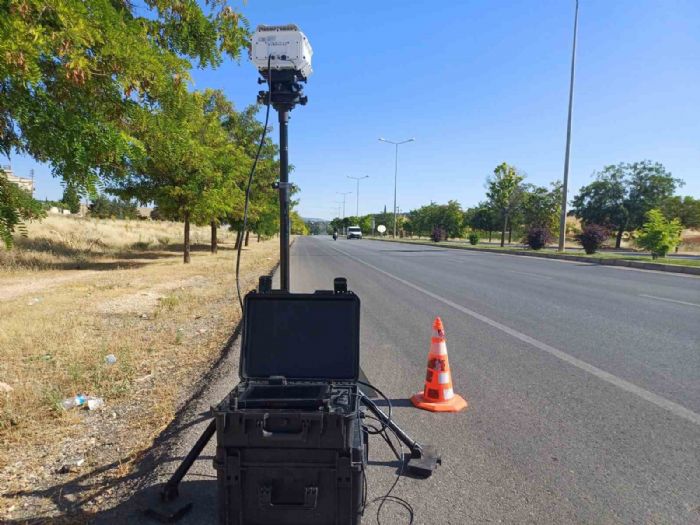 Gaziantepte jandarmadan yerli radar sistemi ile youn trafik denetimi