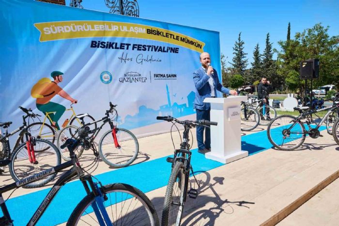 Gaziantepte Bilal Erdoann katlmyla dnya bisiklet gn etkinlii