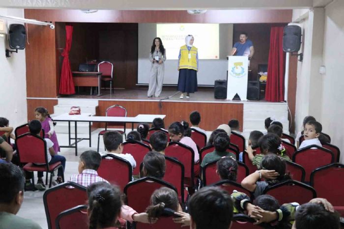 Haliliyede akran zorbal ve teknoloji bamll semineri