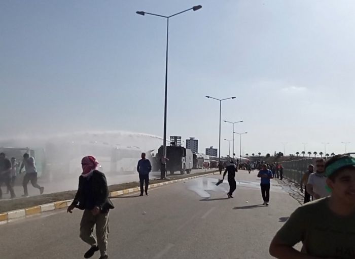 ncirlik ssne girmeye alan gruba polis mdahalesi