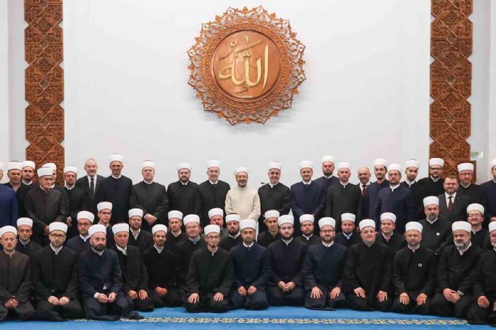 Diyanet leri Bakan Erba: Kuran- Kerime ve Resulnn snnetine sarlarak yrmeye devam ediyoruz