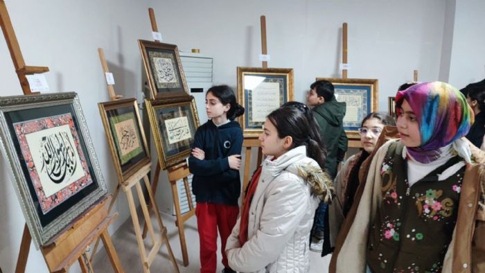 Adyamanda Gazze yararna sanat sergisi ald