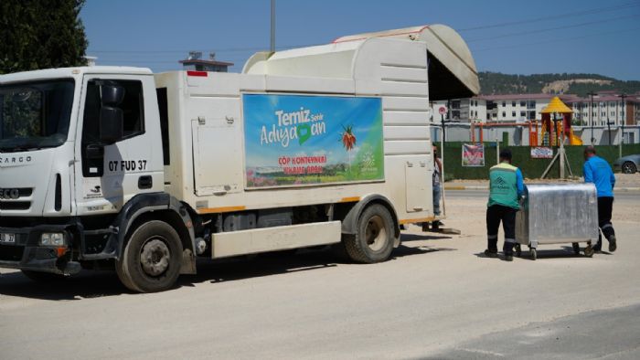 Adyaman Belediyesinden tasarruf ata: hurda konteynerlerden 14 milyon TL kr elde ediliyor