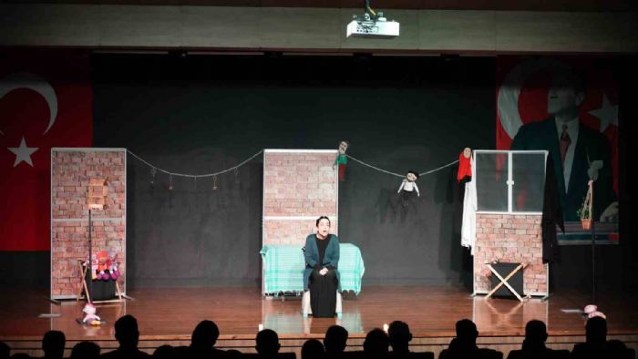 Filistin Hakknda Konumalyz oyunu Gaziantepte sahne ald