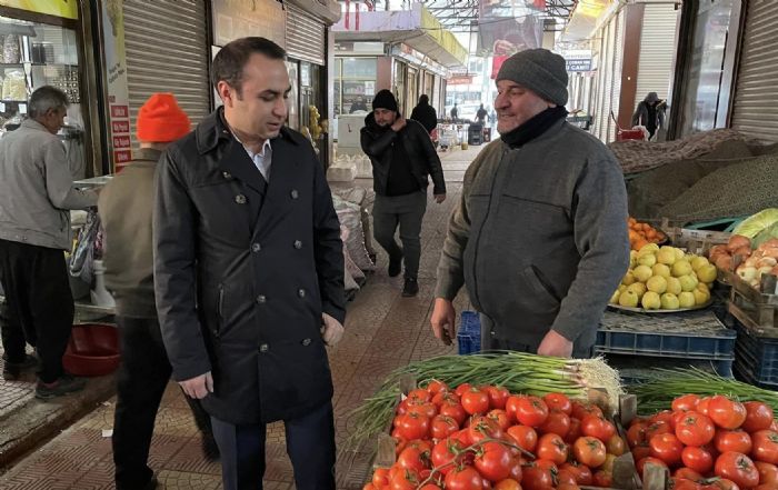 Kaymakam Partal, esnaflarla bir araya geldi  