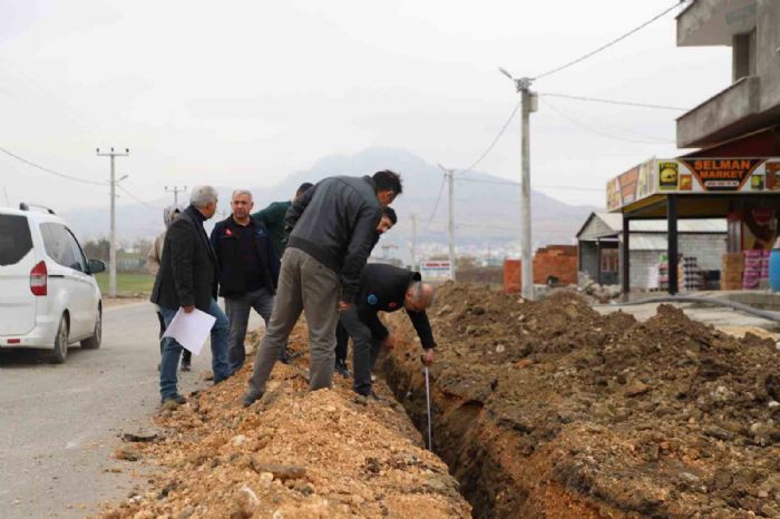 Erganide baz mahallelere yeni ime suyu ebeke hatt