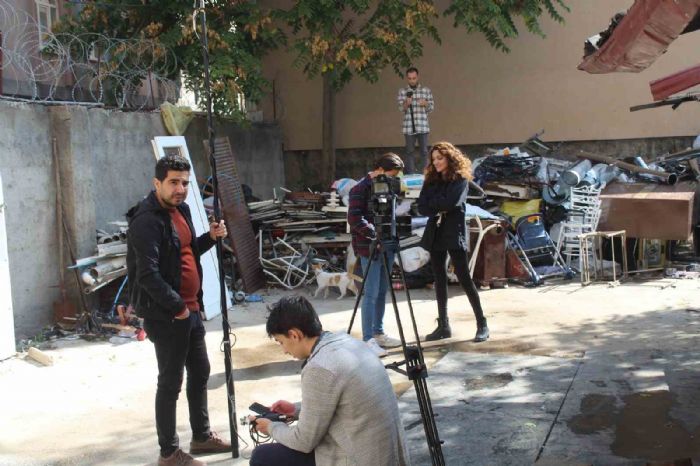 Elaz Belediyesi Sanat Akademisi, yeni rencilerini aryor