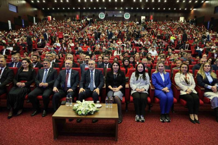 Bakan Ikhan: Her kesimi istismar edilebilir olarak gren CHP zihniyeti hi deimiyor