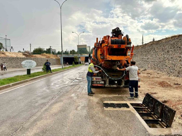 Gaziantep bykehir, meteorolojinin uyars sonras harekete geti