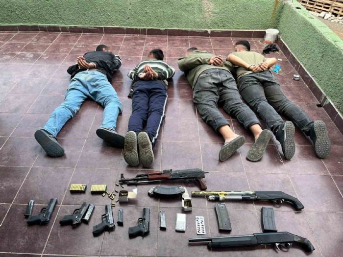 Cezaevi firarisi, uzun namlulu silahla sakland iftlik evinde Seyhan Polisi tarafndan yakaland