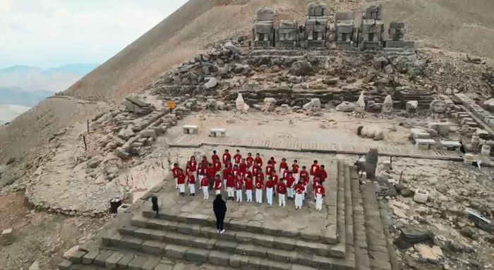 100. Yl Mar, Nemrut Da'nda