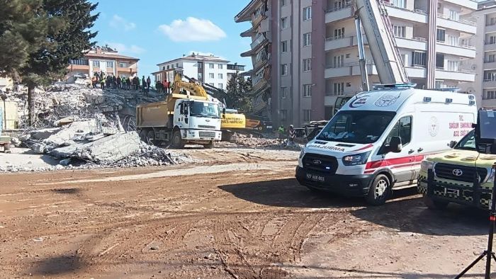 Gaziantepte 134 kiinin ld Aye-Mehmet Polat Sitesi soruturmasnda kusur durumu hakknda rapor dzenlendi