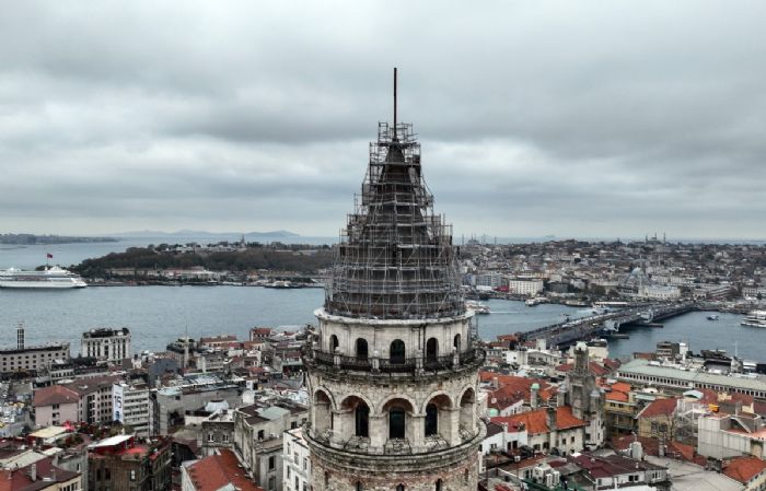 674 yllk Galata Kulesi alemsiz kald