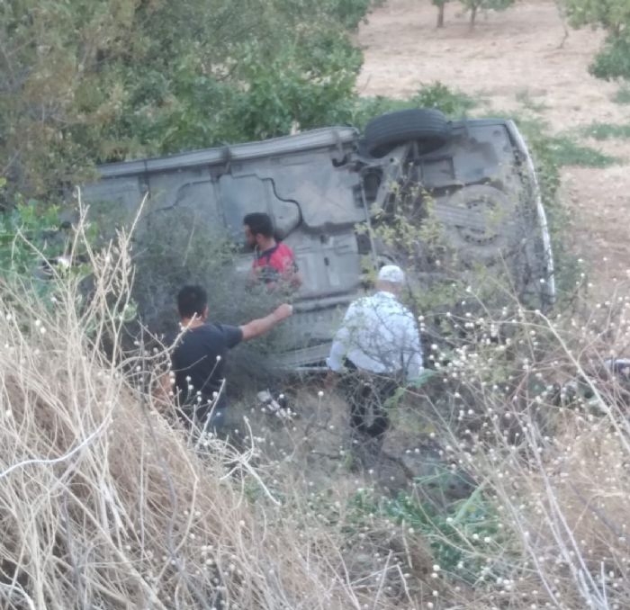 Adyaman'da kontrolden kan minibs takla att: 7 yaral