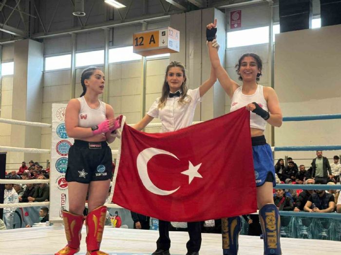 Diyarbakr Spor Lisesi kickboksta tarih yazd