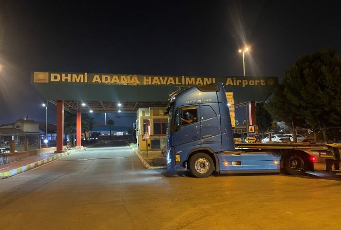 Adana Havalimannda tanma ilemleri balad