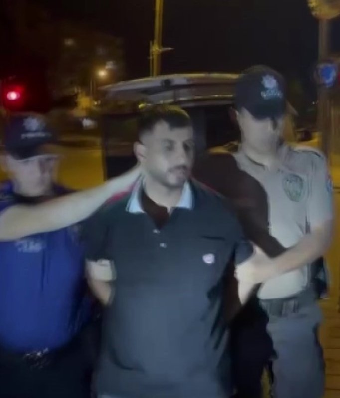 Adana’da Bekçiler Şüphelendi, 24 Yıl Hapis Cezasıyla Aranan Zanlı Yakalandı
