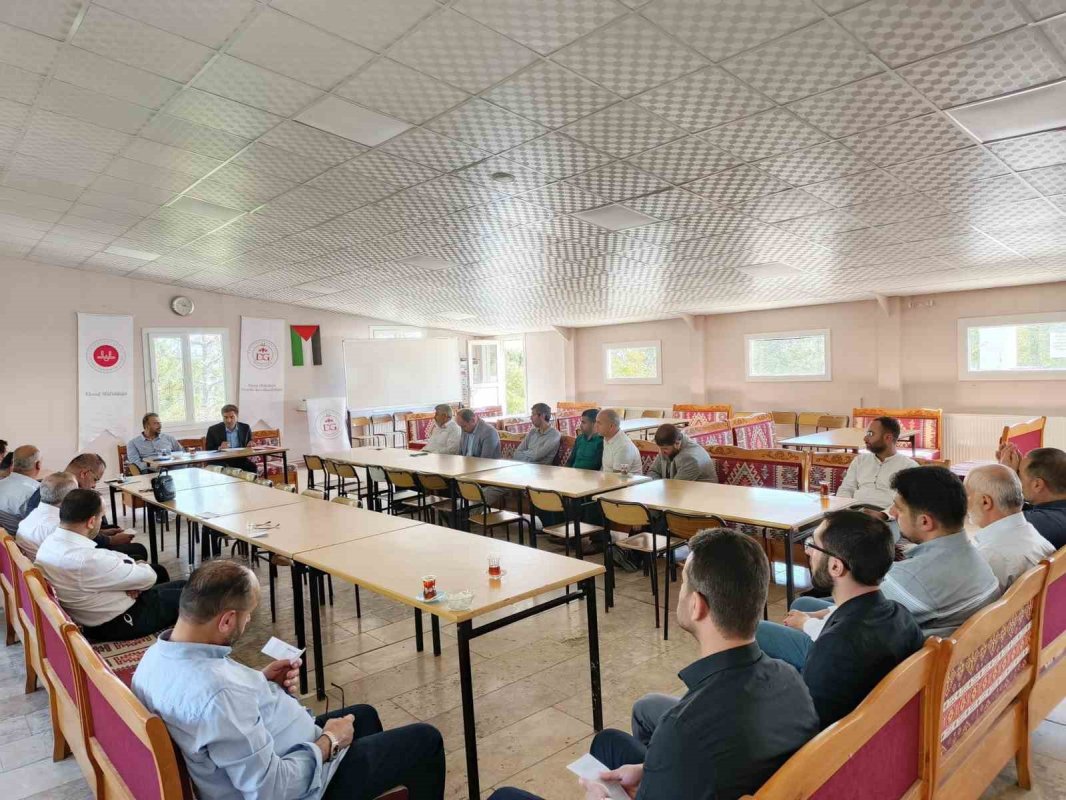 Elazığ’da “Kitapla Buluşma” Projesi İçin Kritik Toplantı Gerçekleştirildi
