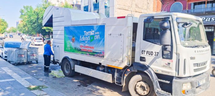 Adıyaman Belediyesi'nden çevre temizliği atağı: çöp konteynerleri her gün temizleniyor