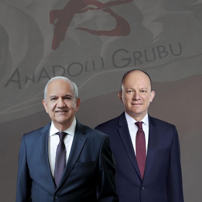 Anadolu Grubu’nda bayrak değişimi