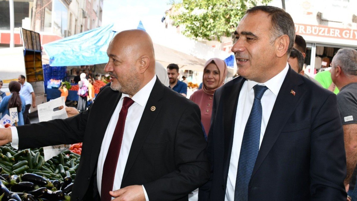 Milletvekili Resul Kurt, Sultangazi 'de ‘Türkiye Yüzyılı Buluşmaları’na Katıldı
