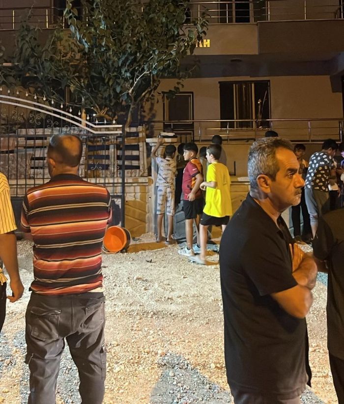 Gölbaşı’nda ev yangını paniğe yol açtı