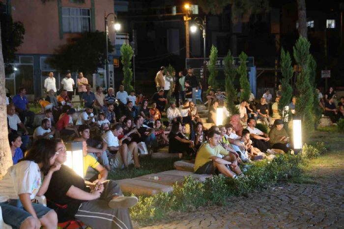 Sahte Çekle Dozer Satışı İddiası: Muğlalı İş Makinesi Sahibi Dolandırıldığını İddia Ediyor